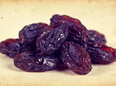 紫香妃葡萄干的营养价值与功效,如何食用紫香妃葡萄干?