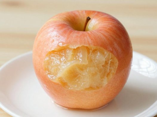 长期食用熟苹果的健康益处及每日食用的神奇功效探讨