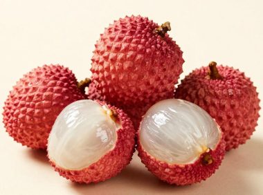 荔枝搭配禁忌,吃荔枝时的注意事项!