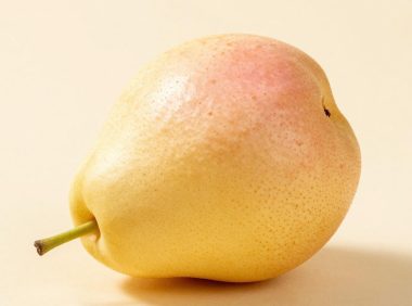 库尔勒香梨的功效与作用,选择与储存库尔勒香梨的方法