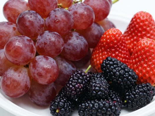 富含抗氧化物质的水果种类，哪些是你的健康最佳选择？
