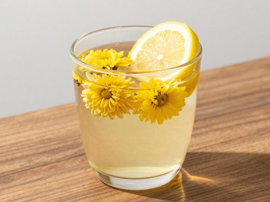 菊花柠檬片泡水有哪些神奇功效？喝了之后身体会发生哪些变化？