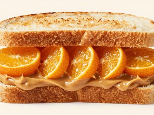 金橘花生酱三明治怎么做？快速简单的制作教程