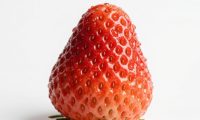 草莓变软了还能不能吃？变软草莓的正确处理方法
