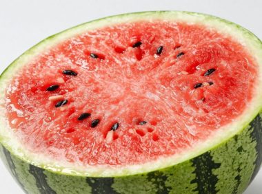 西瓜一次买一个吃不完怎么办，吃剩的西瓜变为宝