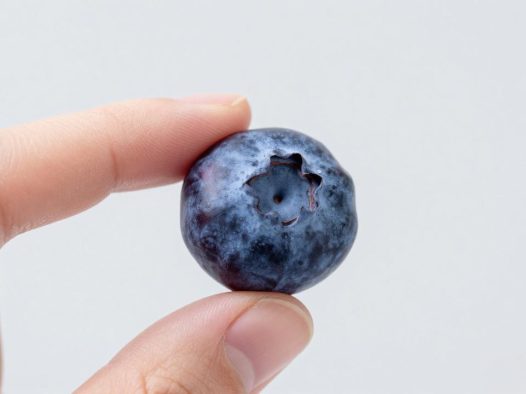 蓝莓捏起来软了还能吃吗？